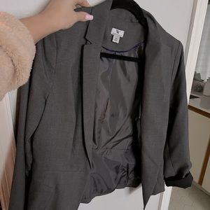 Grey blazer
